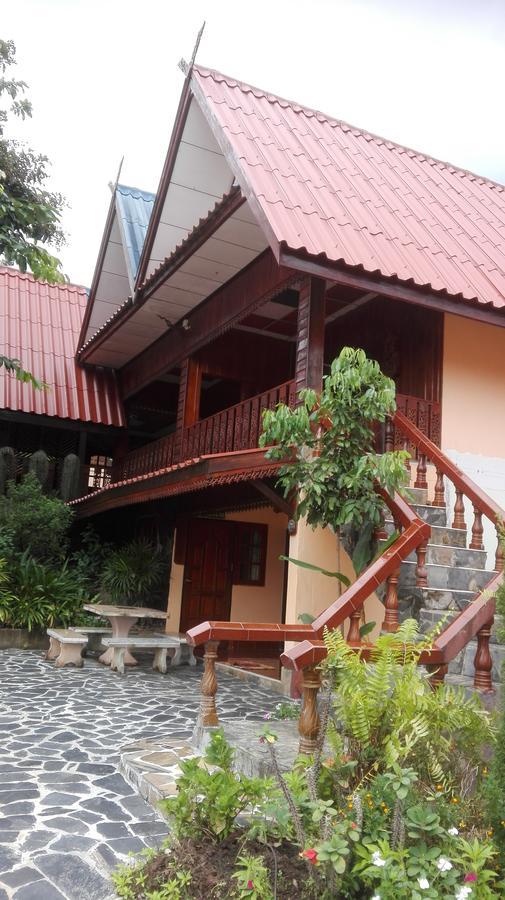 Phuphet Hill Resort Пу Руа Екстериор снимка