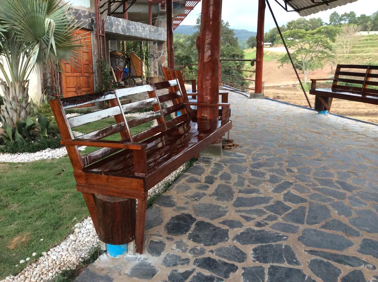 Phuphet Hill Resort Пу Руа Екстериор снимка